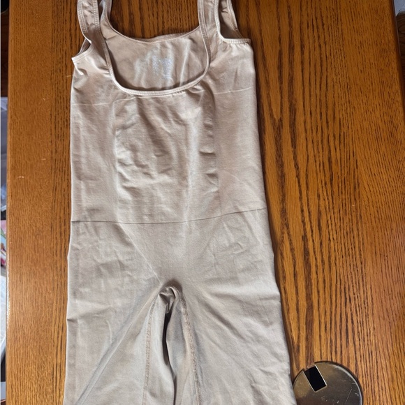 Shear Body-Shaping Open Bust Mid-Thigh Bodysuit – Beige, Size Medium - Picture 3 of 6